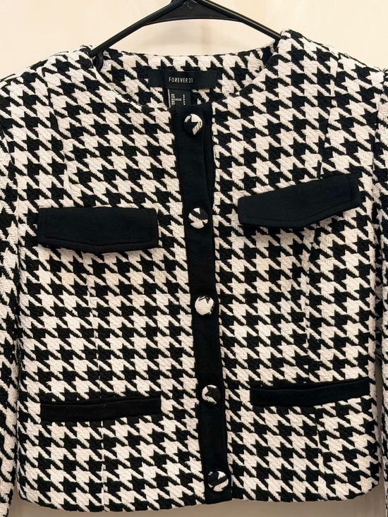 Forever 21 Black/White Tweed Houndstooth Blazer - Picture 1 of 5